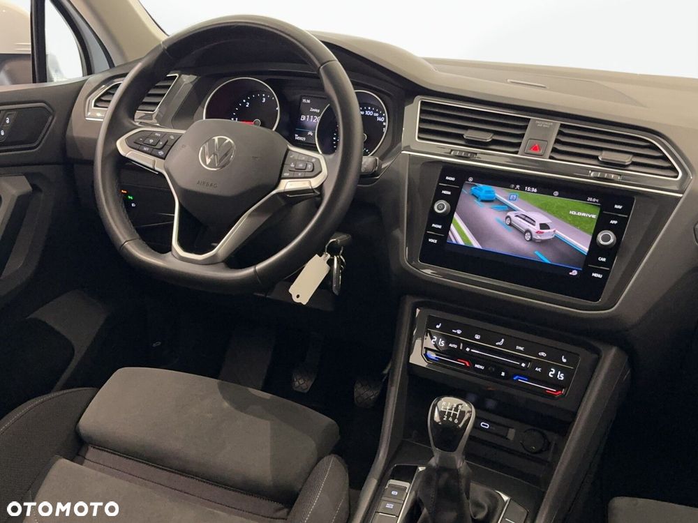 Volkswagen Tiguan - 18