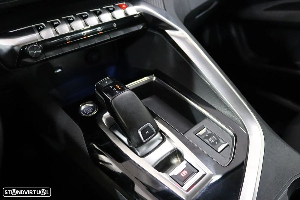 Peugeot 3008 PureTech 130 Stop & Start GPF EAT8 Active - 13