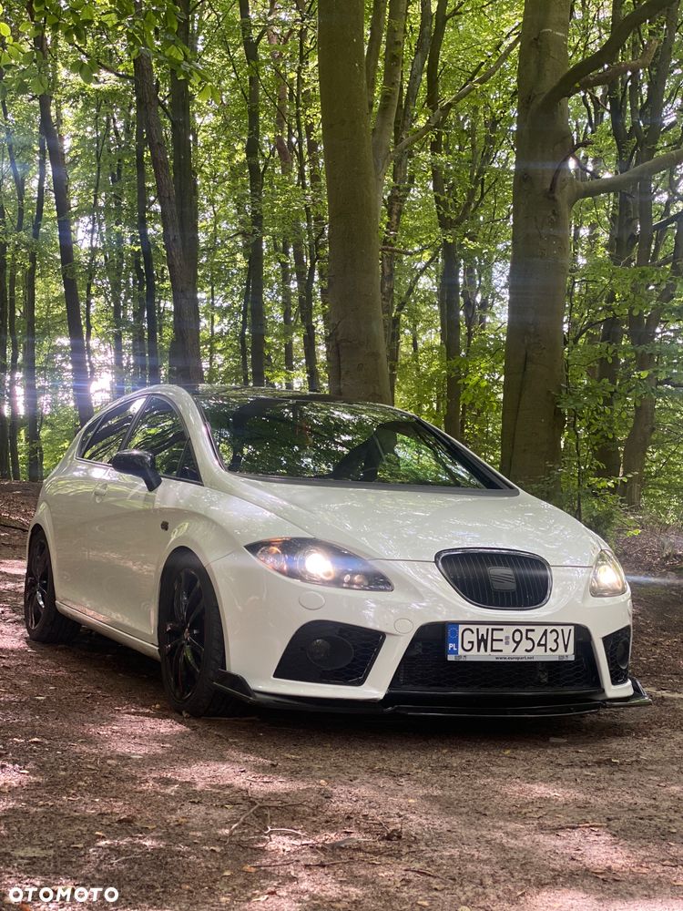 Seat Leon 2.0 T FSI Cupra R - 1
