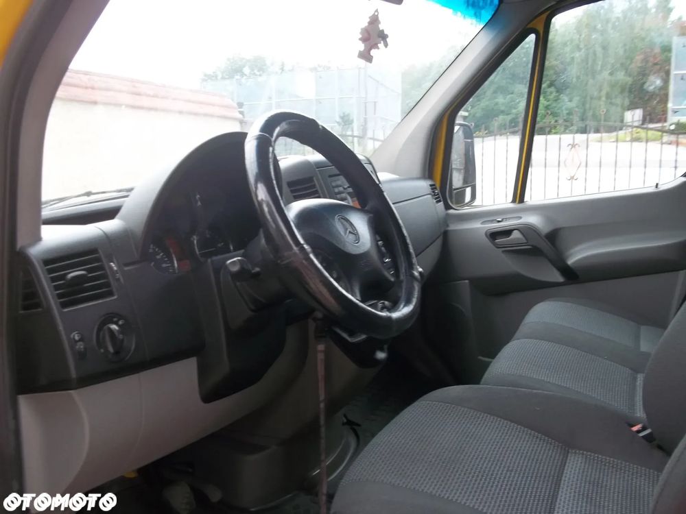 Mercedes-Benz SPRINTER - 14