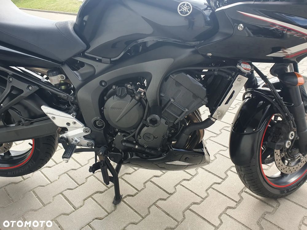 Yamaha FZ6 - 8
