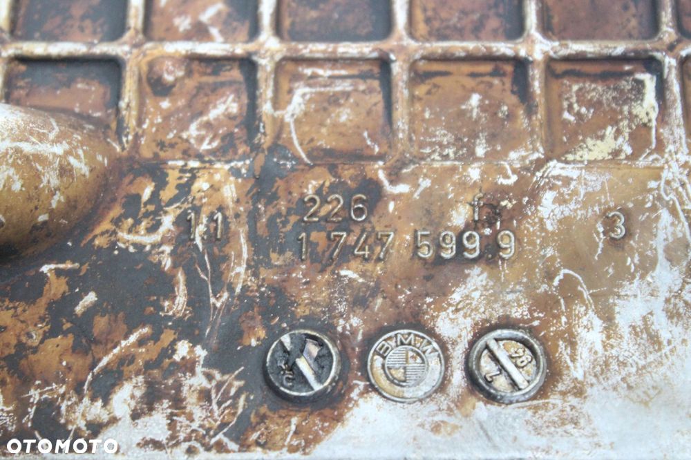 OBUDOWA ROZRZĄDU dekiel BMW e31 e32 e34 e38 m60 3.0 4.0 v8 1747599 - 5