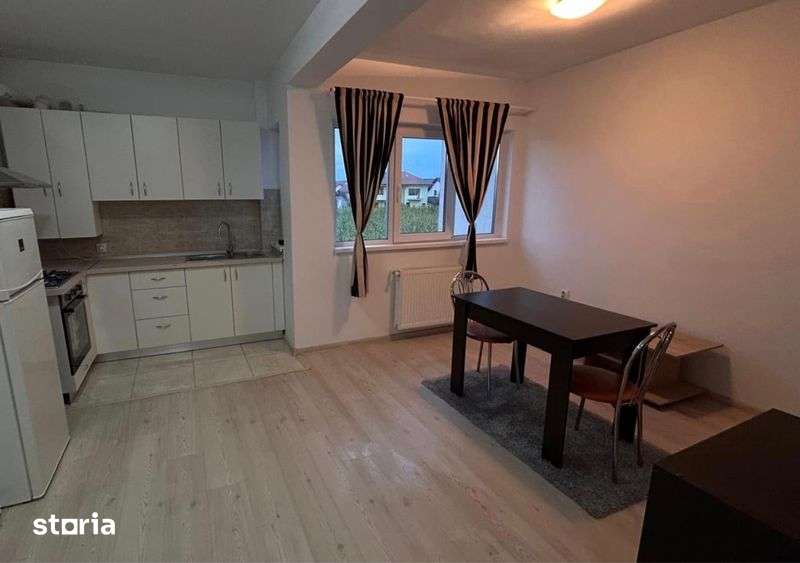 Apartament 2 camere de inchiriat — fotografia 1