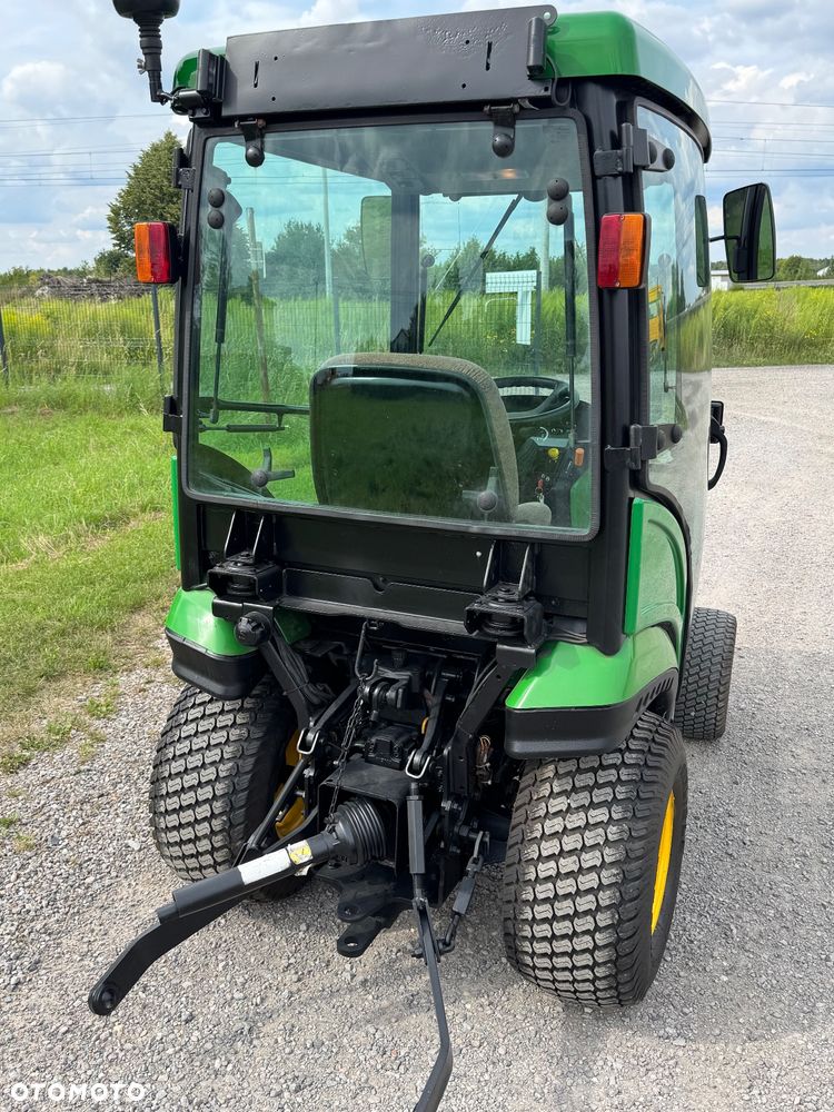 John Deere 1026R 4x4 4WD win wałek hydraulika pod pług tur - 20