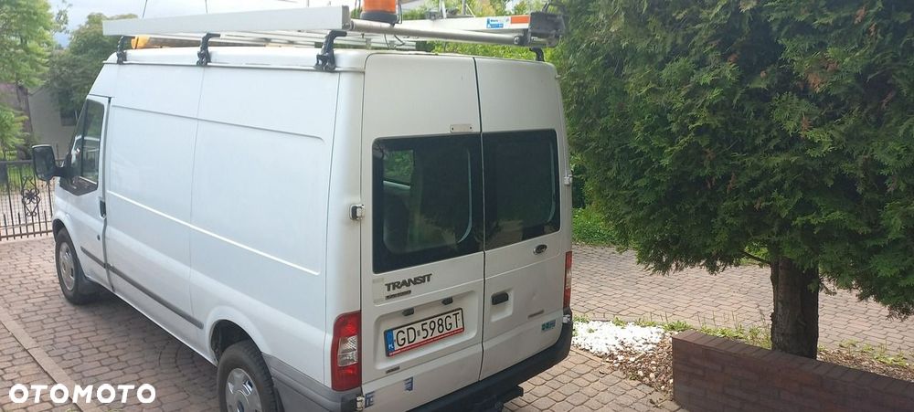Ford Transit - 23