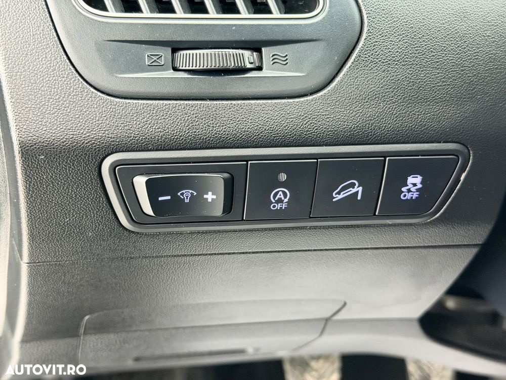 Hyundai ix35 1.7 CRDI 2WD Fifa World Cup Edition - 12