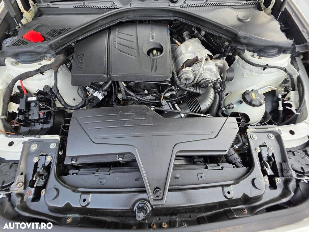 BMW Seria 1 116i - 15