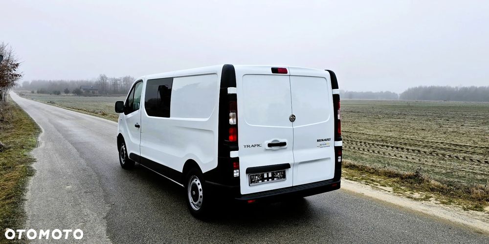 Renault Trafic - 11