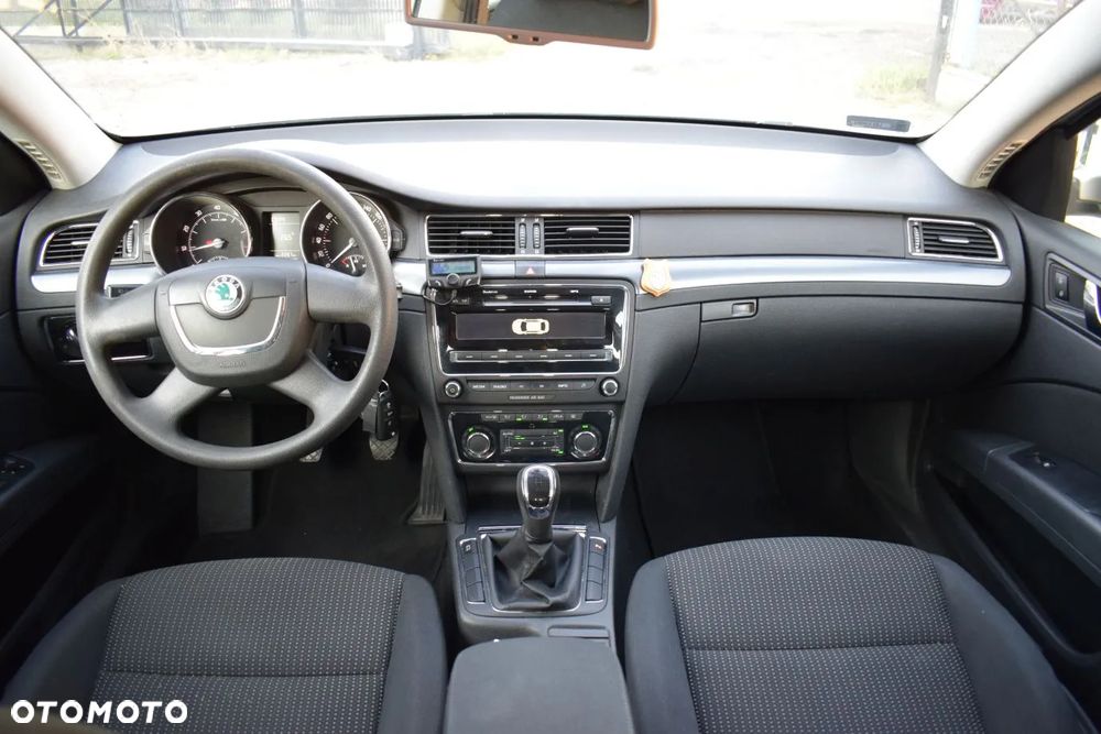 Skoda Superb 1.8 TSI Comfort - 8