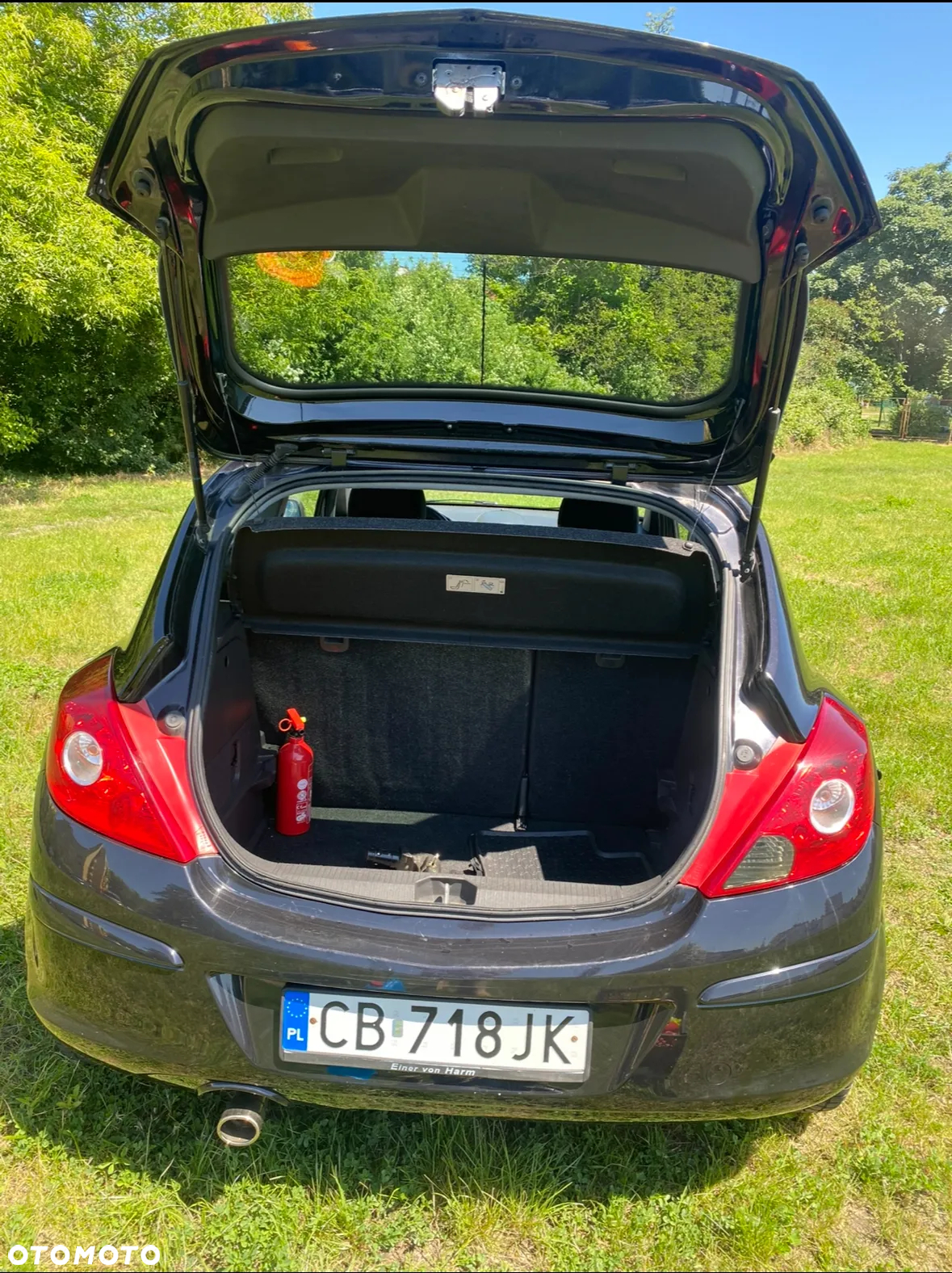 Opel Corsa 1.4 16V Satellite - 15