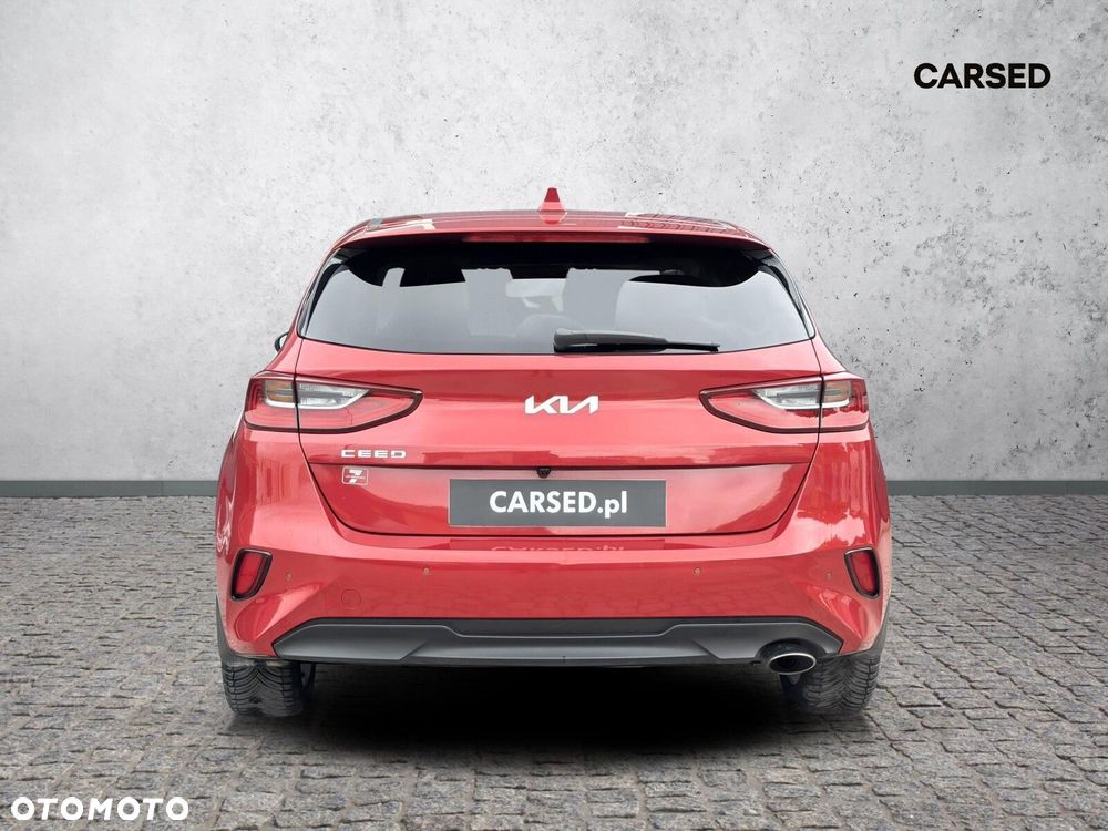 Kia Ceed - 7
