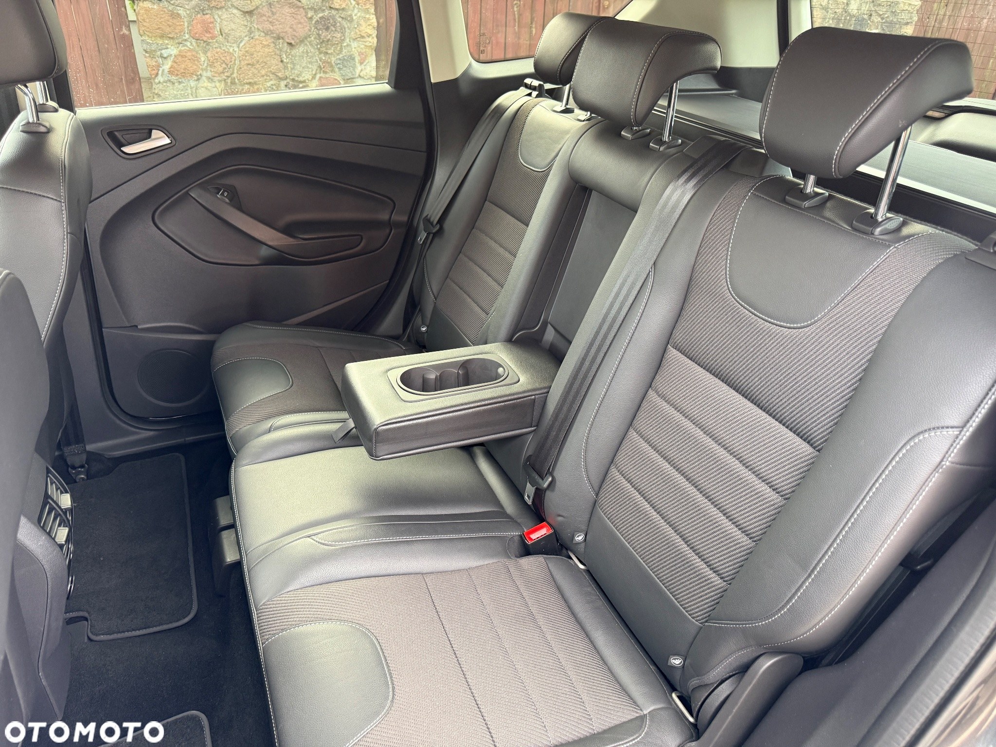 Ford Kuga 2.0 TDCi 2x4 Individual - 29