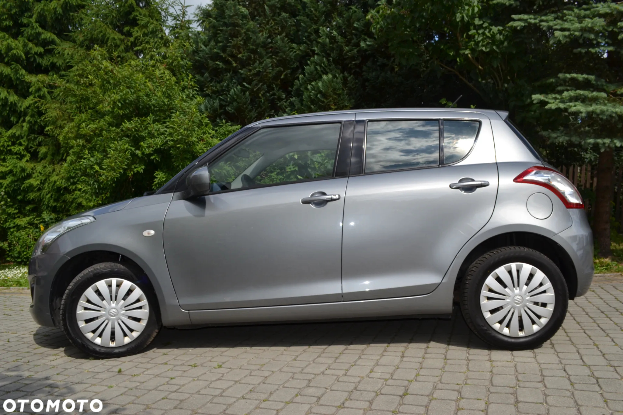 Suzuki Swift 1.2 Premium - 8