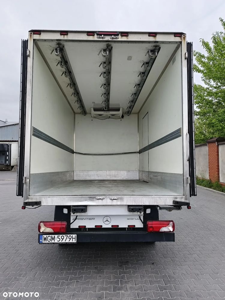 Mercedes-Benz Sprinter - 7