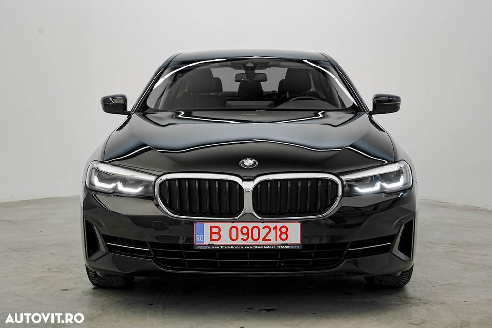 BMW Seria 5 530e Aut. - 1