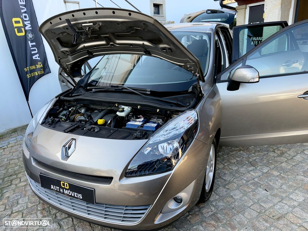 Renault Grand Scénic 1.5 dCi Dynamique S 7L - 32