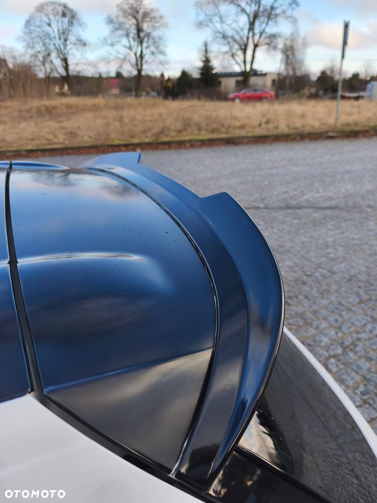 Volkswagen Scirocco 2.0 TDI GTS - 13