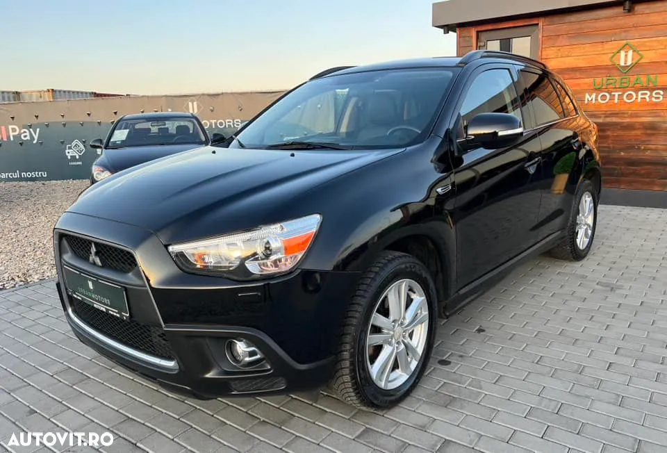 Mitsubishi ASX 1.8 DI-D 4WD Instyle - 12