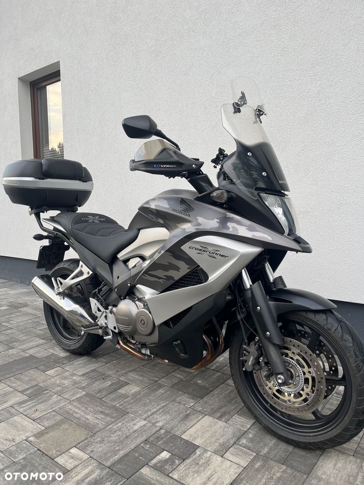 Honda VFR - 5