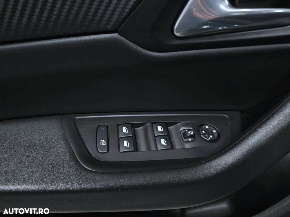 Peugeot 508 BlueHDi 130 EAT8 Allure - 27
