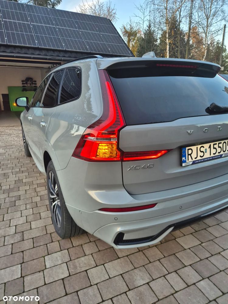 Volvo XC 60 B5 B AWD Plus Dark - 25