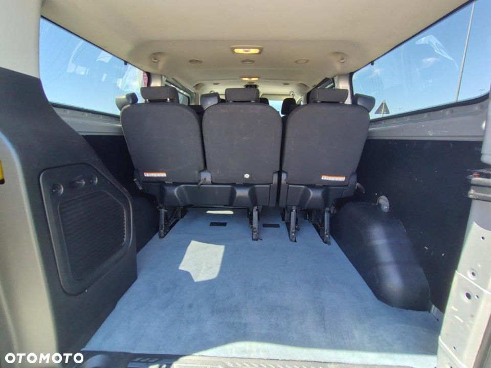 Ford Transit Custom - 10
