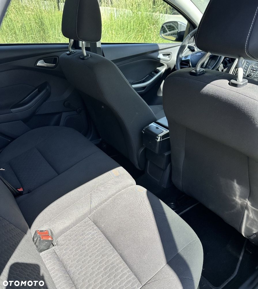 Ford Focus 1.0 EcoBoost Gold X (Edition) - 6