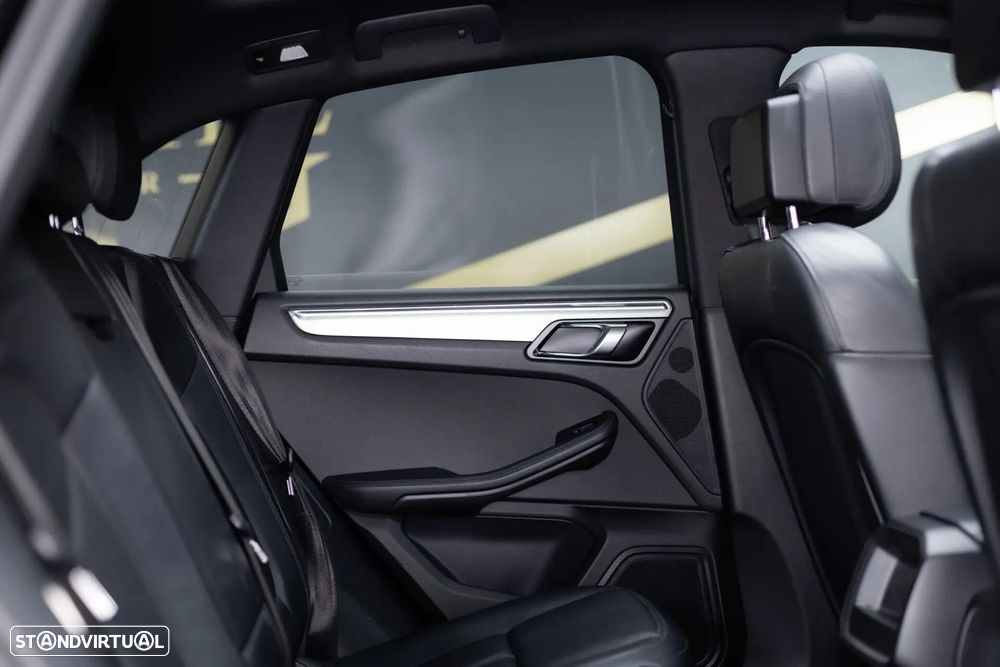 Porsche Macan S All Weather - 19