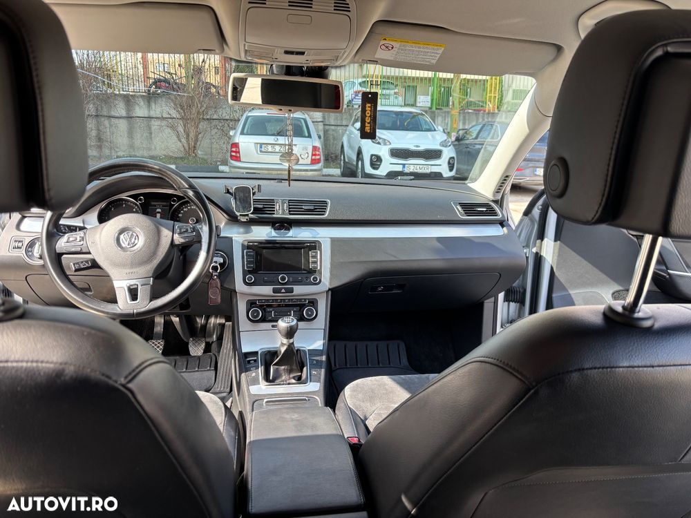 Volkswagen Passat 2.0 TDI BlueMotion Technology Highline - 3