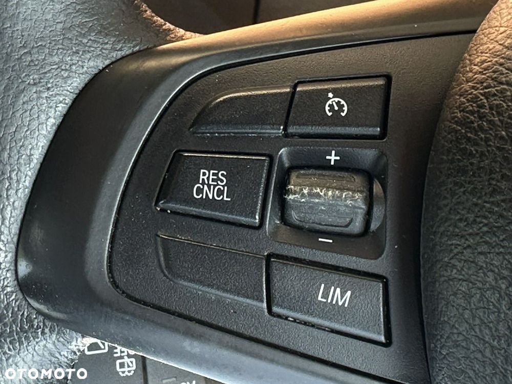 BMW X1 xDrive25e Advantage - 20