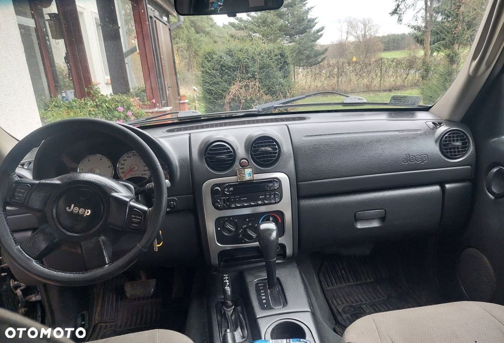 Jeep Cherokee 2.8L CRD Sport - 5