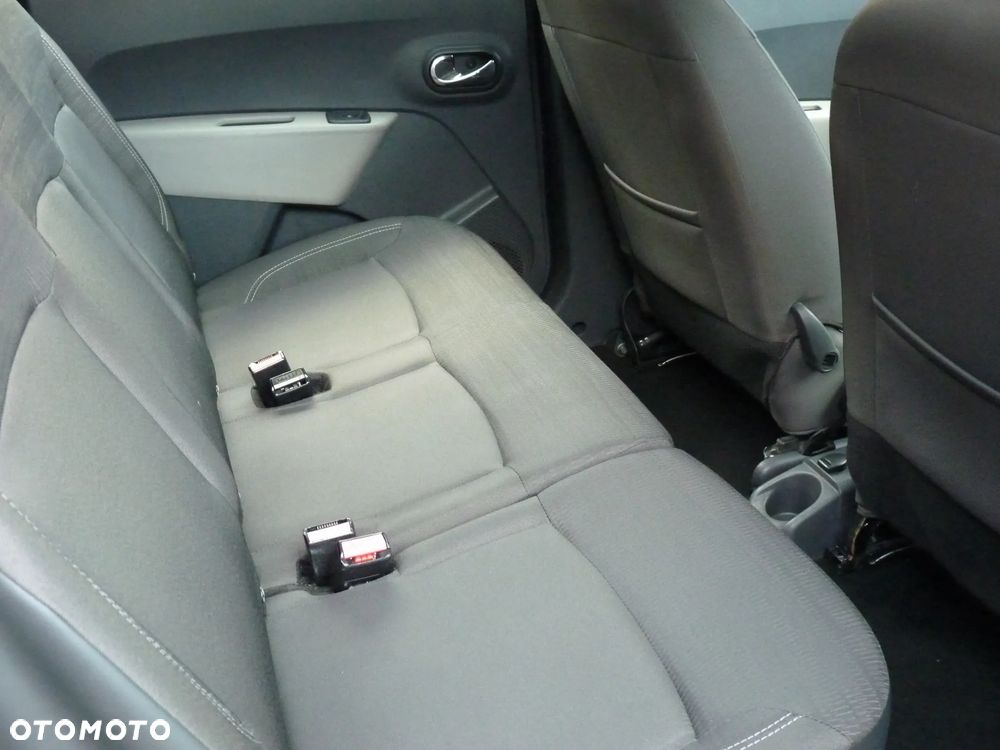 Dacia Lodgy 1.2 TCe Prestige S&S - 18