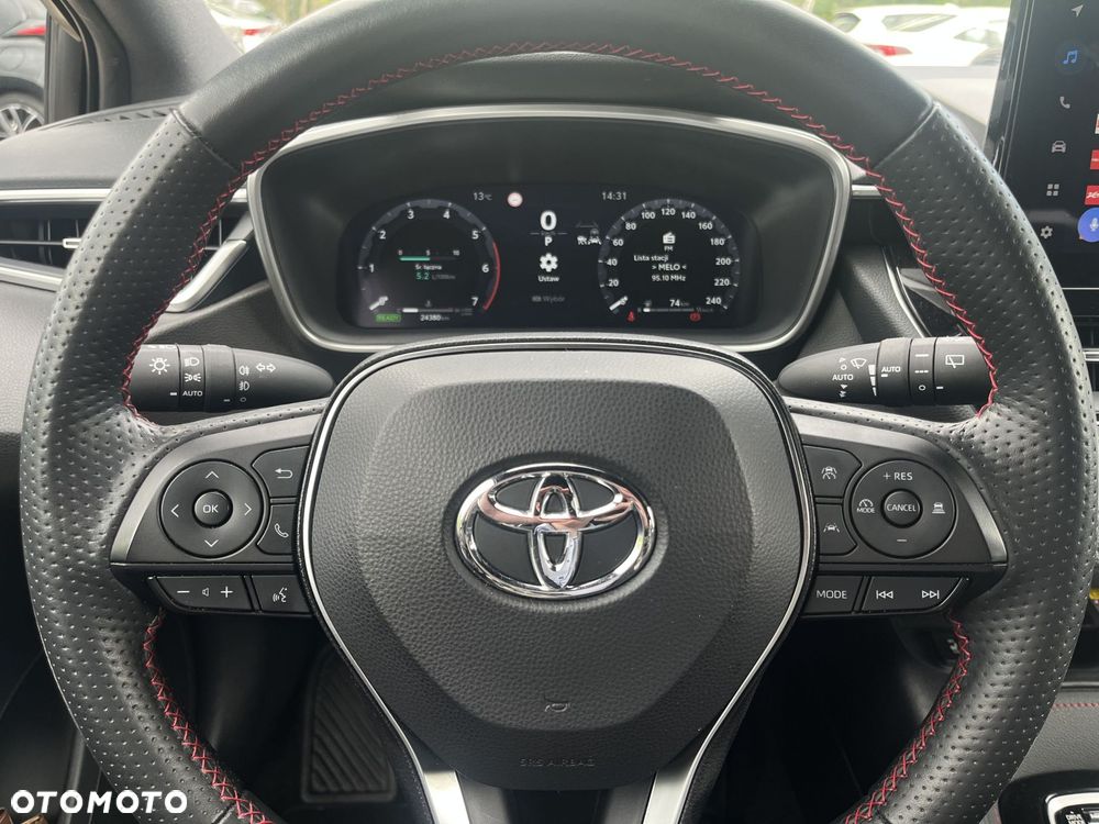 Toyota Corolla 1.8 Hybrid GR Sport - 18