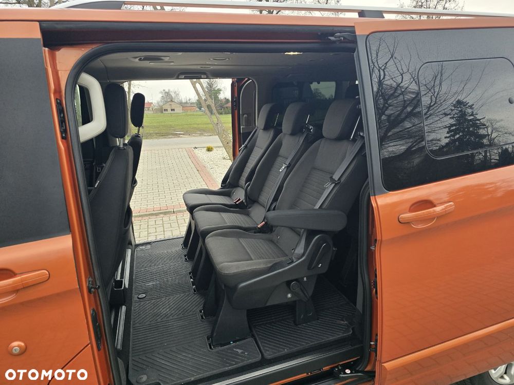 Ford Tourneo Custom 2.0 TDCi L2 Titanium SelectShift - 18