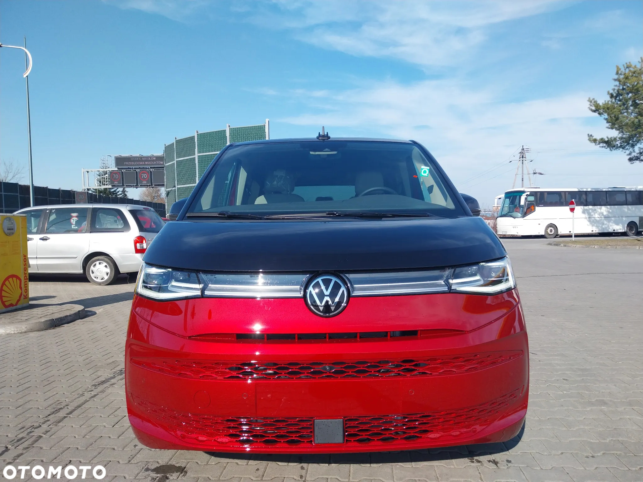 Volkswagen Multivan - 2