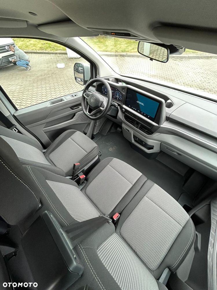 Volkswagen Transporter Kombi L1H1 DSG - 24