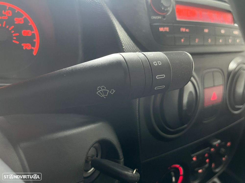 Fiat Fiorino 1.3 Multijec AC *** IVA DEDUTIVEL - 23