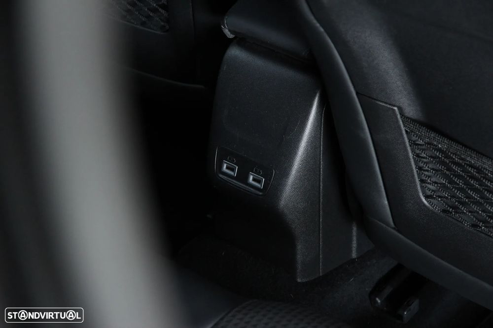 Peugeot 208 1.2 PureTech GT Line - 28
