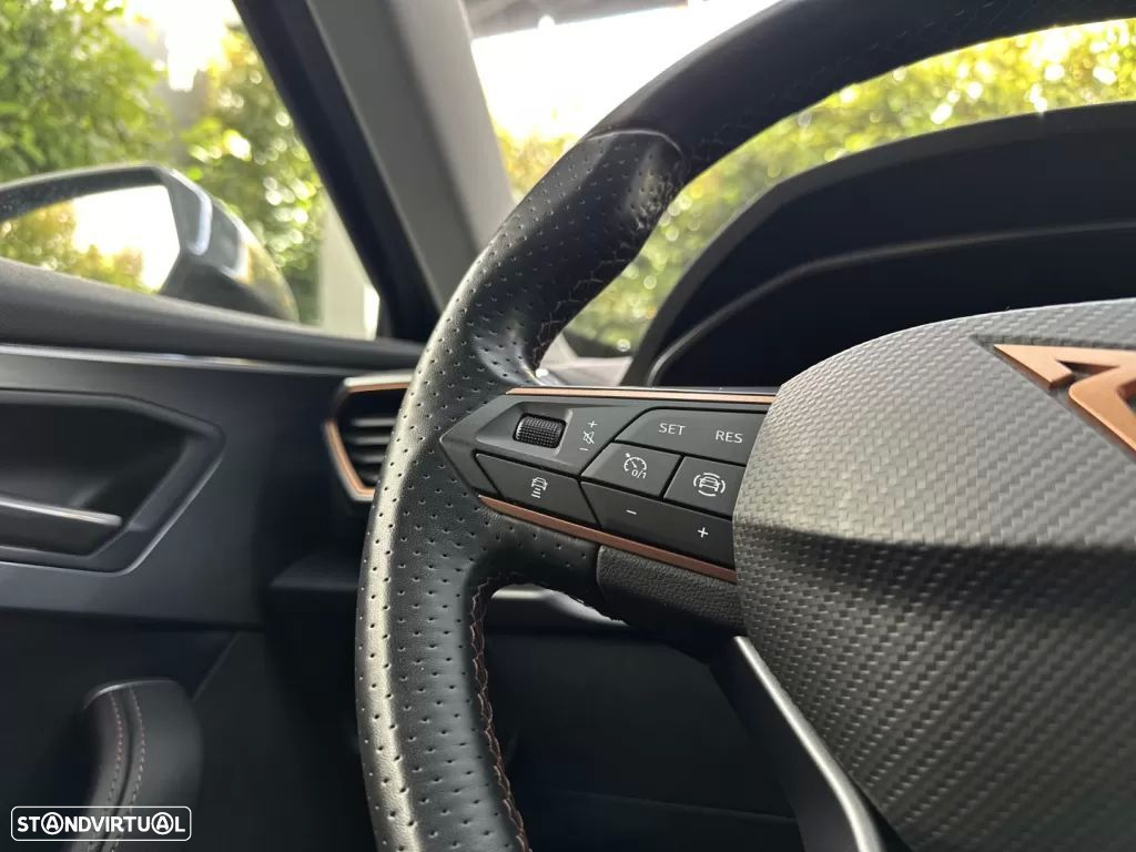 Cupra Formentor 1.4 e-Hybrid DSG VZ - 28