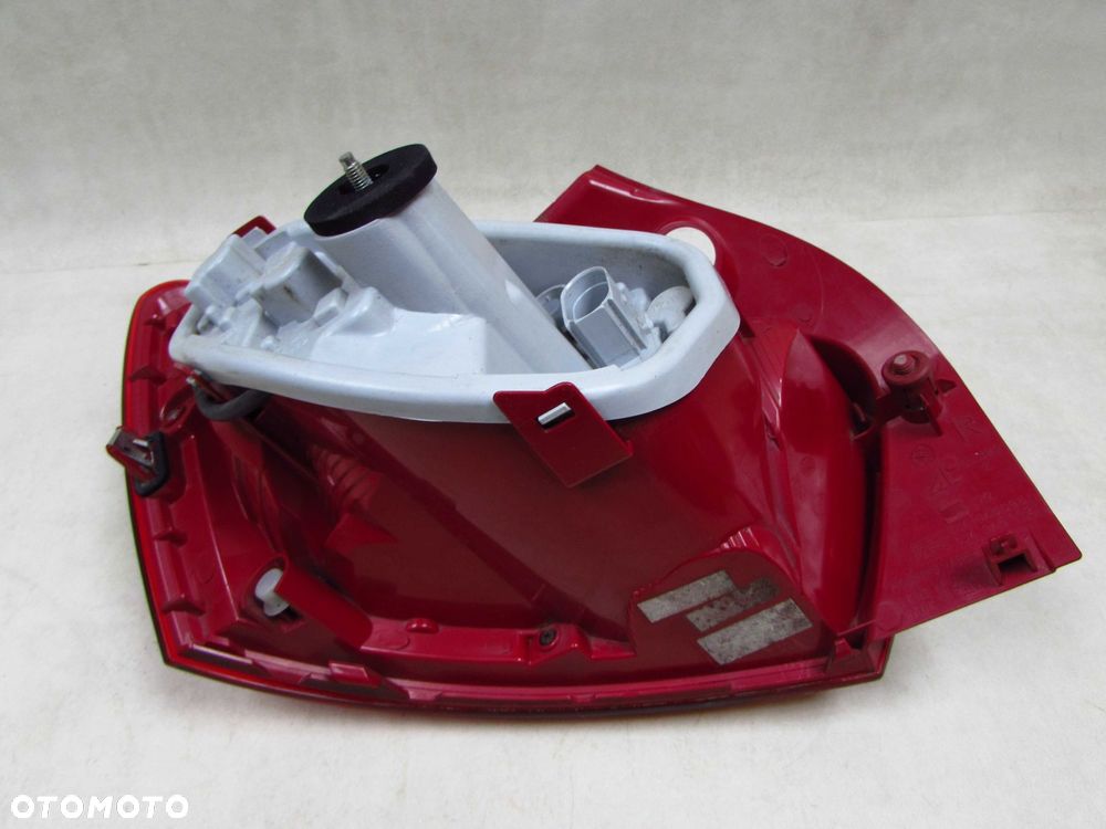 SEAT IBIZA IV HB 5D 08-12 LAMPA TYL PRAWA 6J4945112A - 6