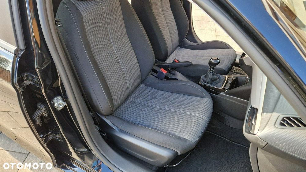 Opel Corsa - 18