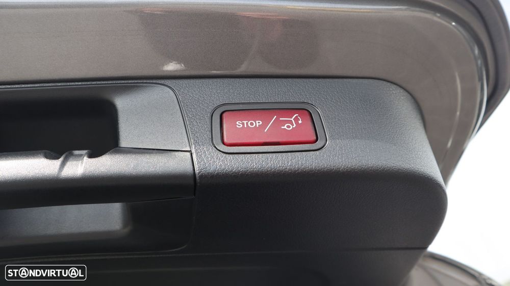 Mercedes-Benz GLB 200 d Progressive - 30