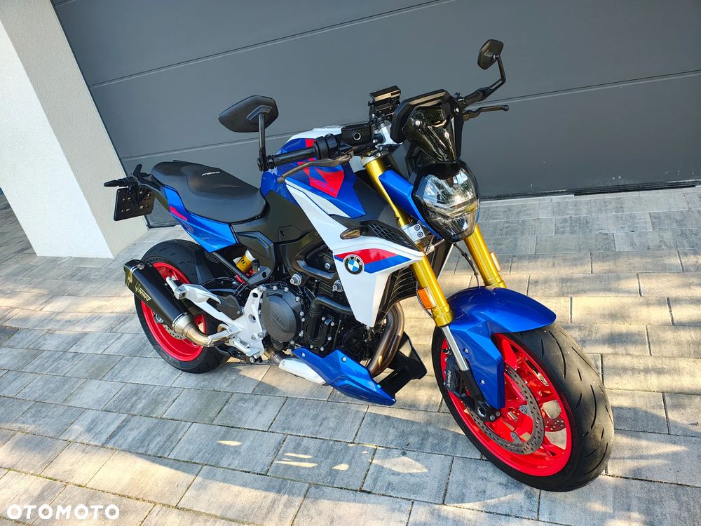 BMW F - 25