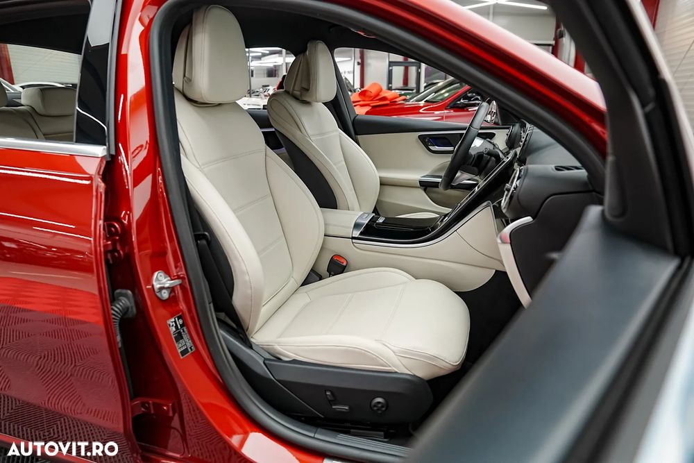 Mercedes-Benz C 220 d 9G-TRONIC 4Matic Avantgarde - 8