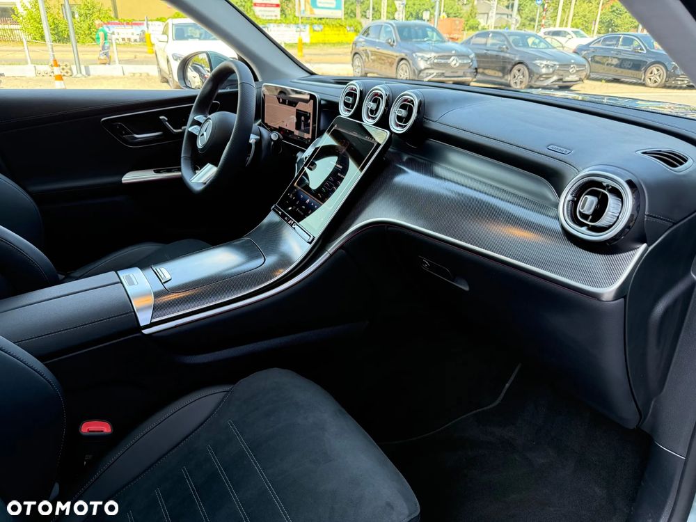 Mercedes-Benz GLC - 18