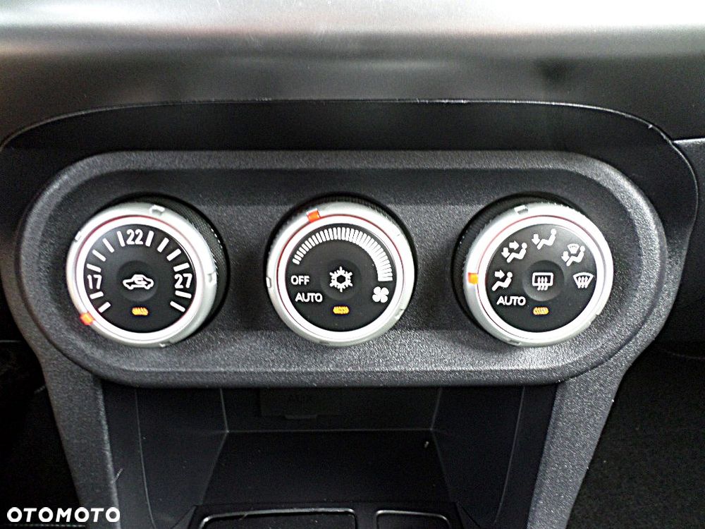 Mitsubishi Lancer 1.8 Instyle NAVI - 11