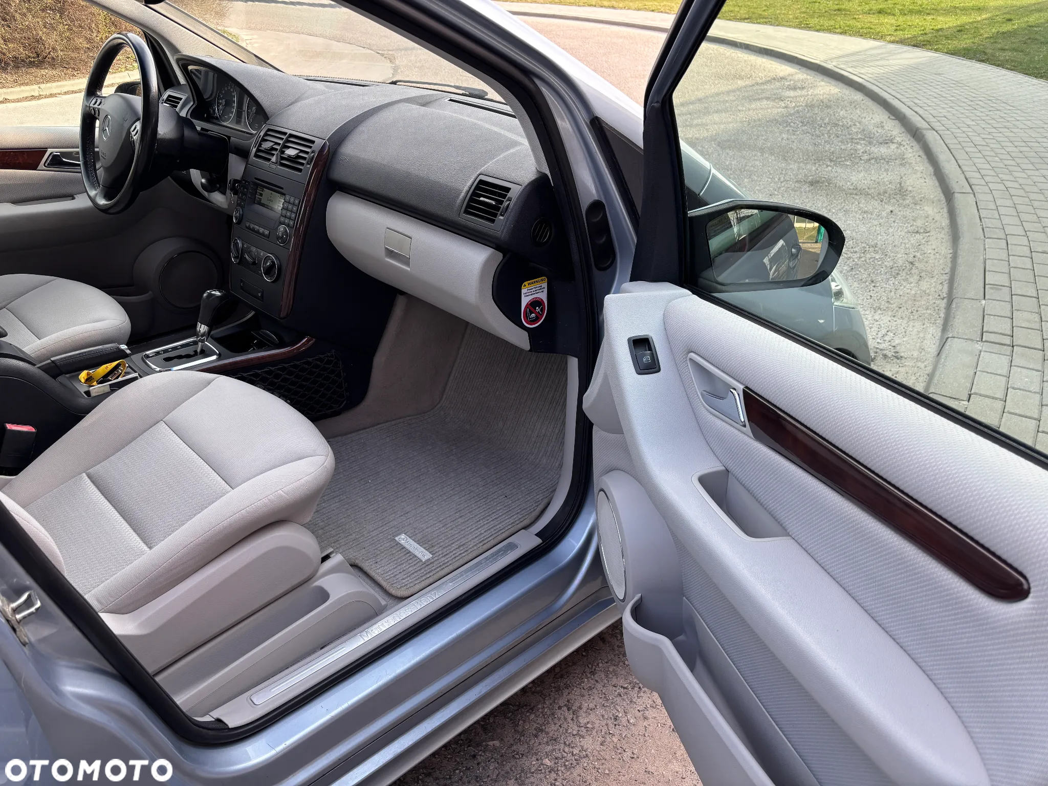 Mercedes-Benz Klasa A 170 Autotronic Elegance - 20