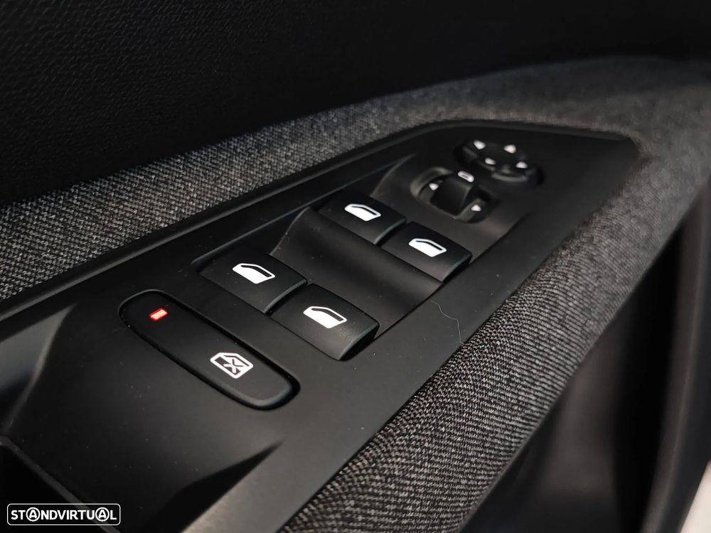 Peugeot 5008 1.6 BlueHDi Active - 17