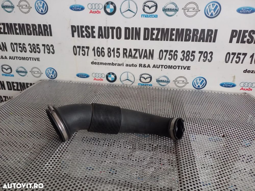 Furtun Tubulatura Admisie Aer Audi A8 4H D4 3.0 Tdi An 2010-2011-2012-2013-2014-2015-2016-2017 Cod - 3