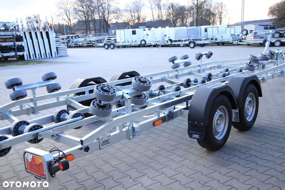 Lorries Przyczepa Podłodziowa PP35-8825 Do Łodzi Max 8,6 M DMC 3500 kg Tylne Lampy LED - 11